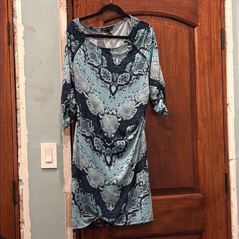 Stylish Blue Patterned Dress